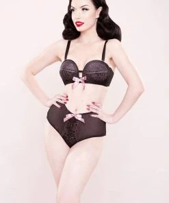 Bettie Page Lingerie Lace Overwire Bra
