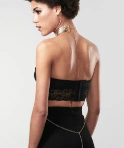 Bijoux Indiscrets Playful Muse: Miss Deadly Red Metallic Mesh Collar 8 Bijoux Indiscrets Playful Muse: Miss Deadly Red Metallic Mesh Collar