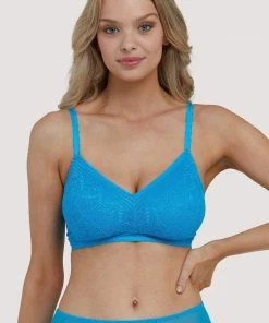 Deja Day Emma Sky Blue Lace Wireless Bra Outlet