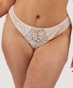 Deja Day Emma Pearl Brief