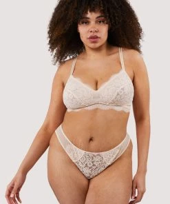 Deja Day Emma Pearl Brief