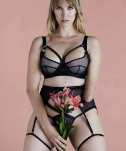 Felicity Hayward X PP Danielle Black Brazilian Brief