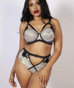 Playful Promises Curve Exclusive Renee Embroidered Underwired Bra B - H