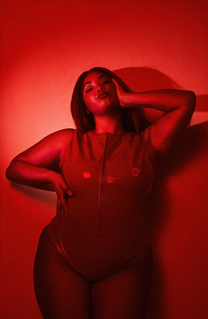 Hustler Maxine Red PVC Zip Front Body 9 Hustler Maxine Red PVC Zip Front Body