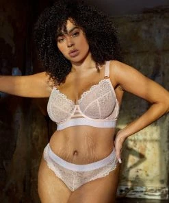 Hustler Branded Lace Baby Pink Bra Outlet