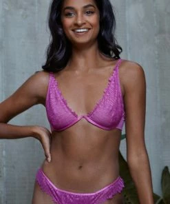 Hustler Margot Violet High Apex With Wire Lace Bra Outlet