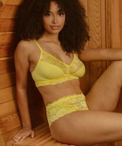 Kilo Brava Bras Lemonade V-Neck Bralette