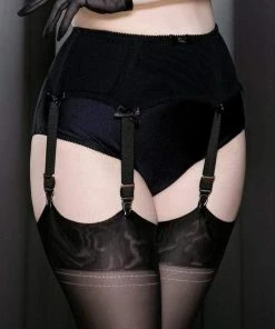 Kiss Me Deadly Retro Classics Boned 6-Strap Suspender Belt