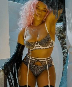 Playful Promises Luxe Bras Skull & Roses Embroidery Peach Brief