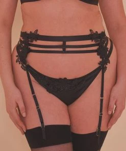 Playful Promises Suspenders Virginia Guipure Suspender Belt Core