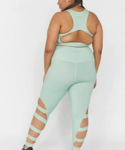 Activewear Wolf & Whistle Green Double Strap Back Curve Sports Bra