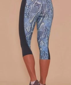 Wolf & Whistle Outlet Printed Crop Leggings Snake