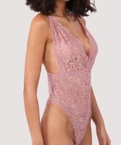 Wolf & Whistle Ariana Ash Rose Lace Body