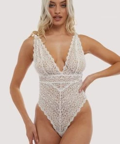 Wolf & Whistle Ariana Ivory Everyday Lace Body